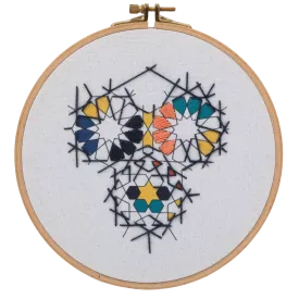 18CM Embroidered Hoop Zellij Fragments