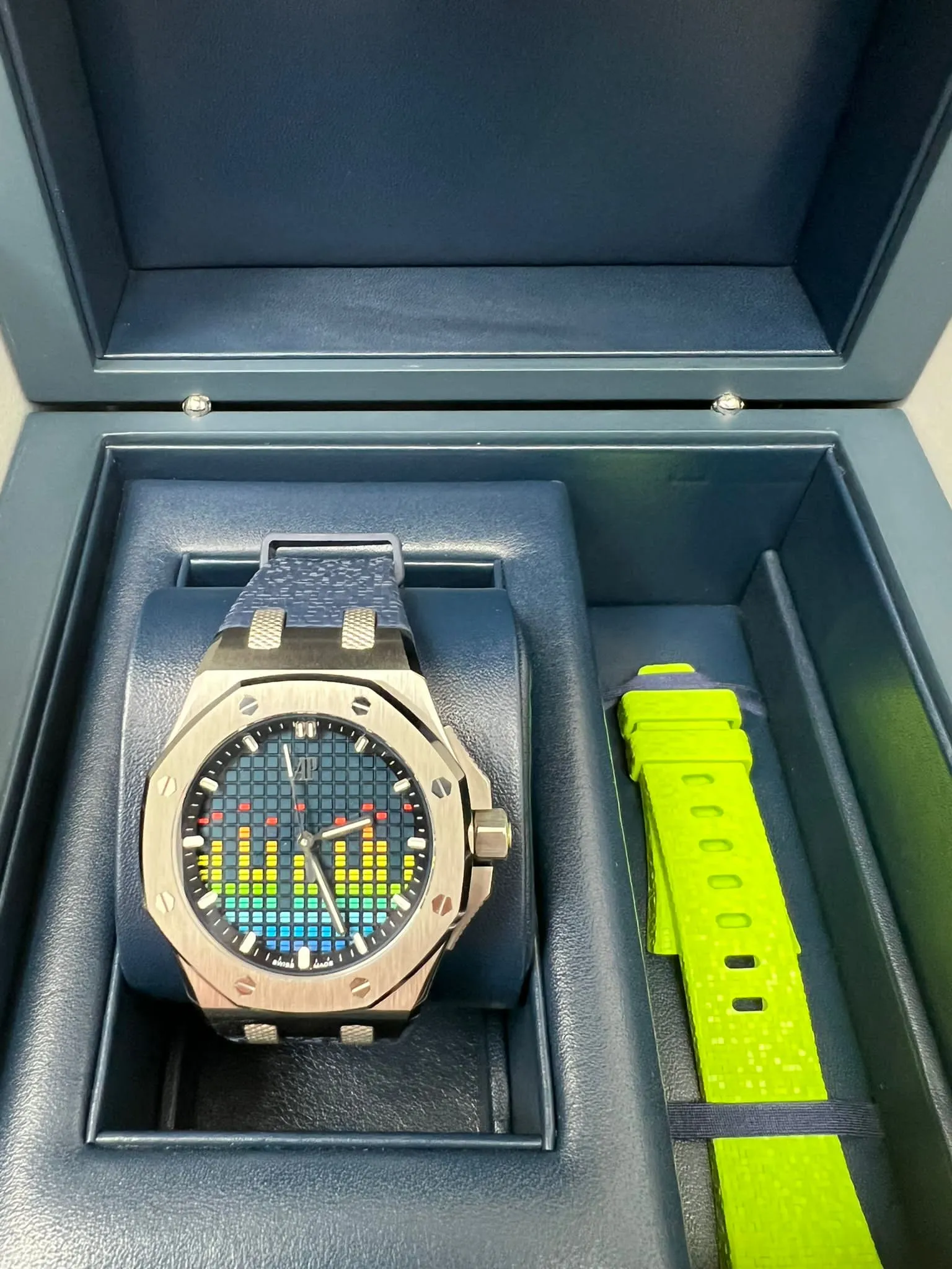 Audemars Piguet Royal Oak Offshore Selfwinding - Music Edition 37 mm 77600TI.OO.A343CA.01