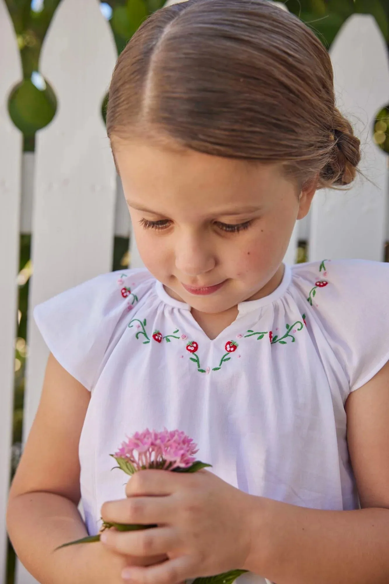 Embroidered Blouse | Strawberry (7)
