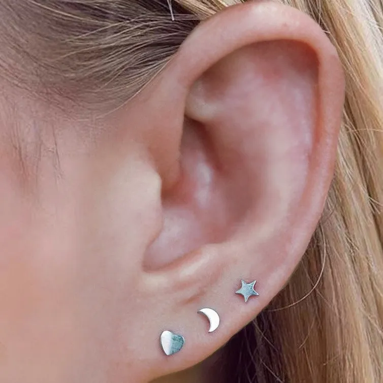G23 Titanium Moon Internally Threaded Tragus Labret
