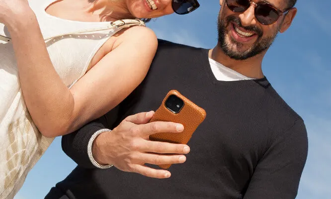 Grip iPhone 11 Leather Case
