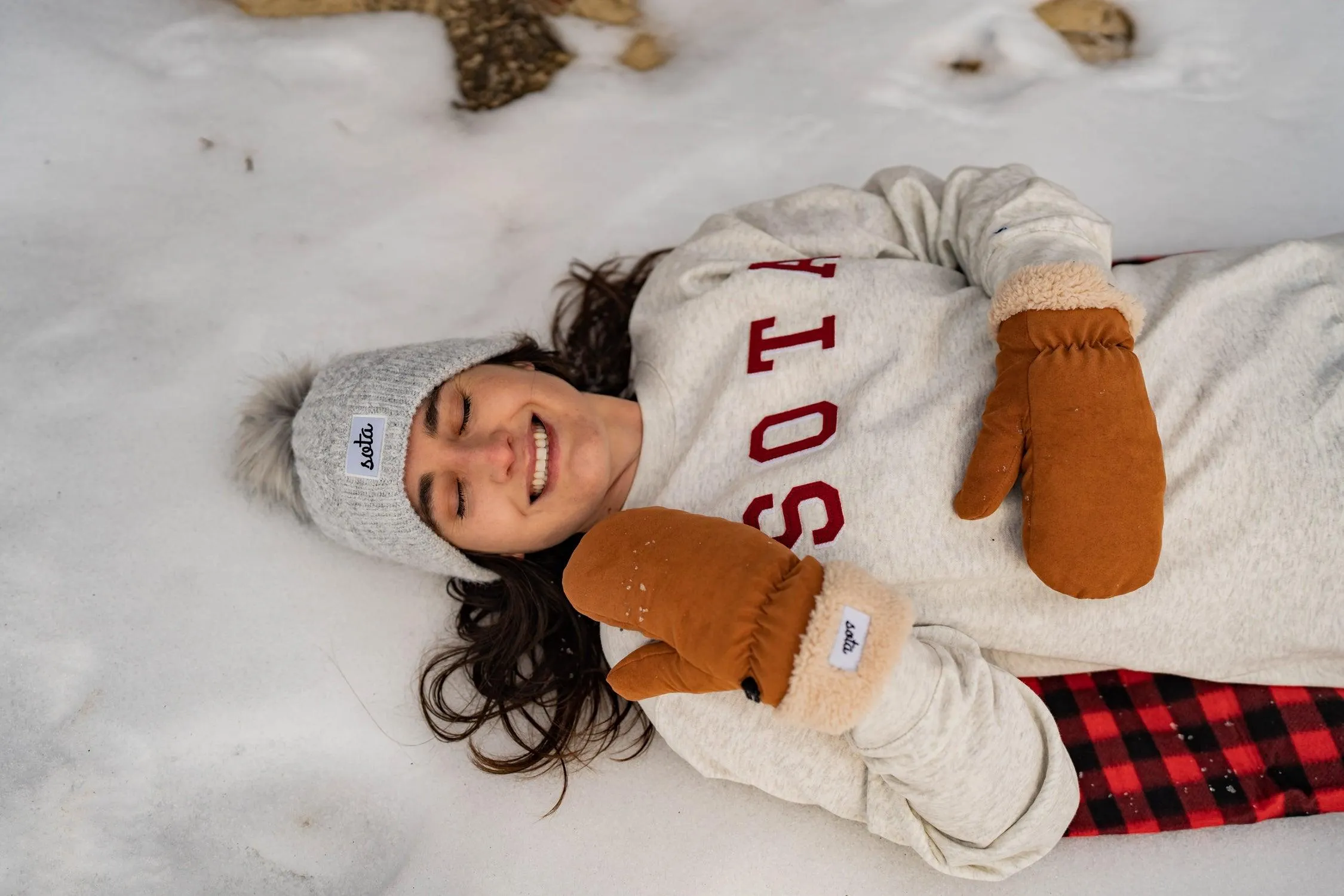 Ridge Line Pom Beanie