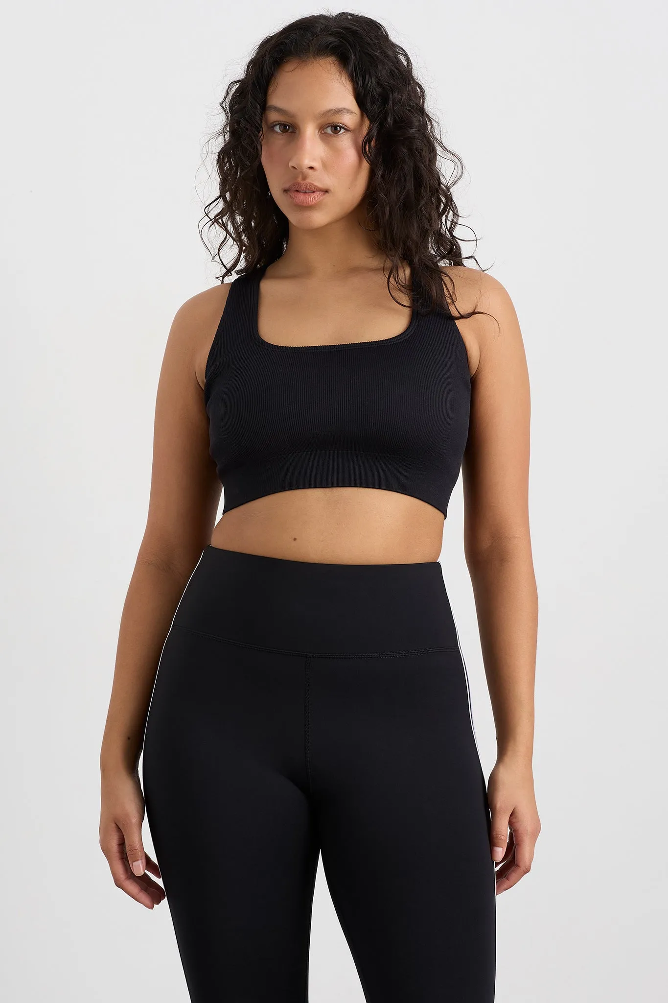 Seamless Crop 331