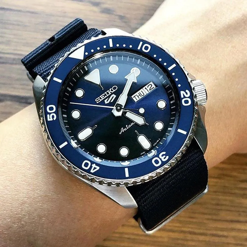 Seiko 5 Sports Style Watch SRPD51K2